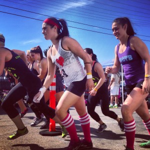 Niki and Lindsey run in competition. 