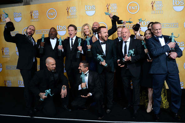 Tait with the rest of the cast of Breaking Bad after their SAG Award victory. 